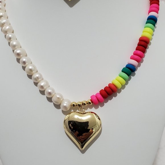 18K Gold Plated Heart Pendant Necklace - Picture 2 of 3